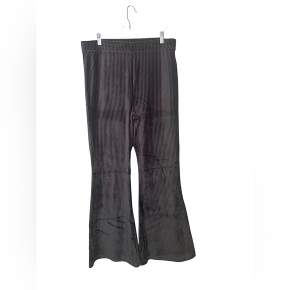 Aerie Groove On Velour Flare Pants Dark Gray Size XL NWT - Picture 3 of 6